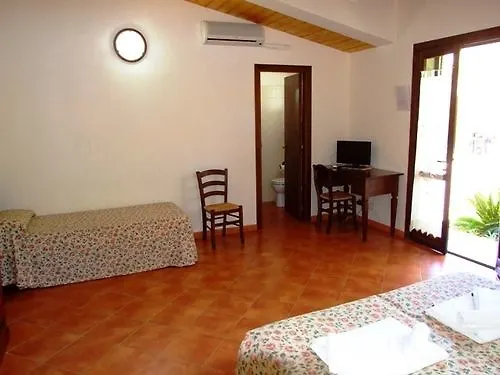 Azienda Agrituristica Le Chiuse Carlentini 0*,