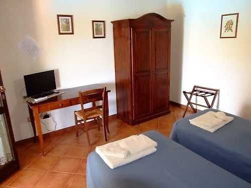 Azienda Agrituristica Le Chiuse كارلينتيني فندق